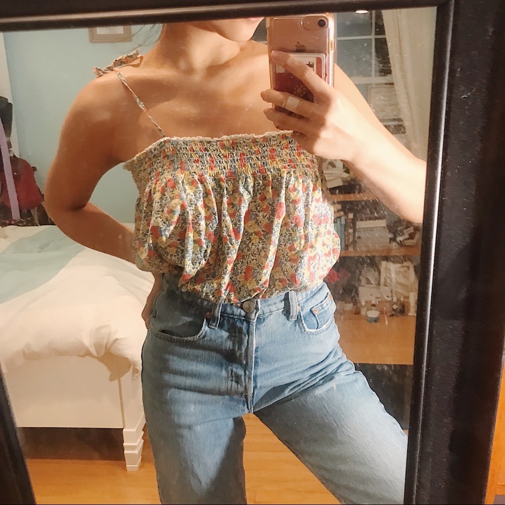 FLORAL TOP